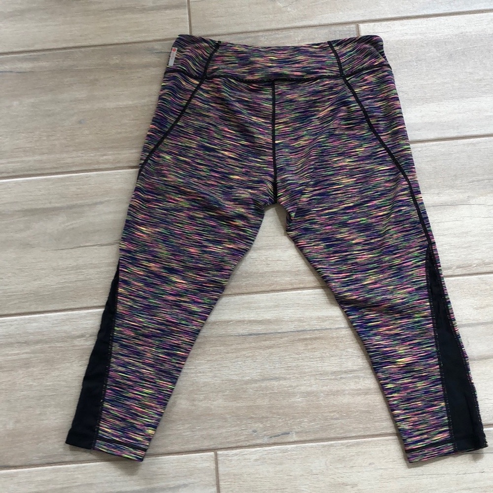 Fun multicolor workout leggings!